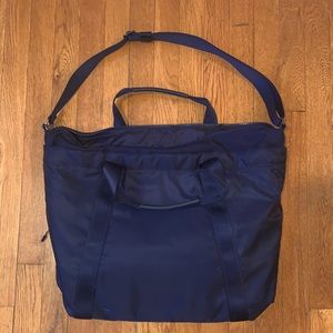 Lululemon large tote bag